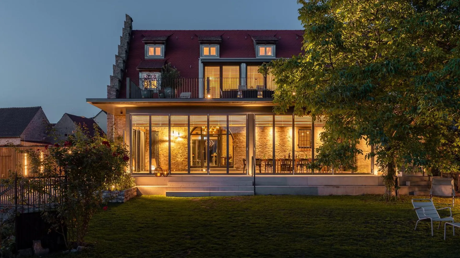 Villa Sommerach 0*,  Deutschland
