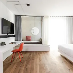 ***** Hotel Kpm & Residences Deutschland